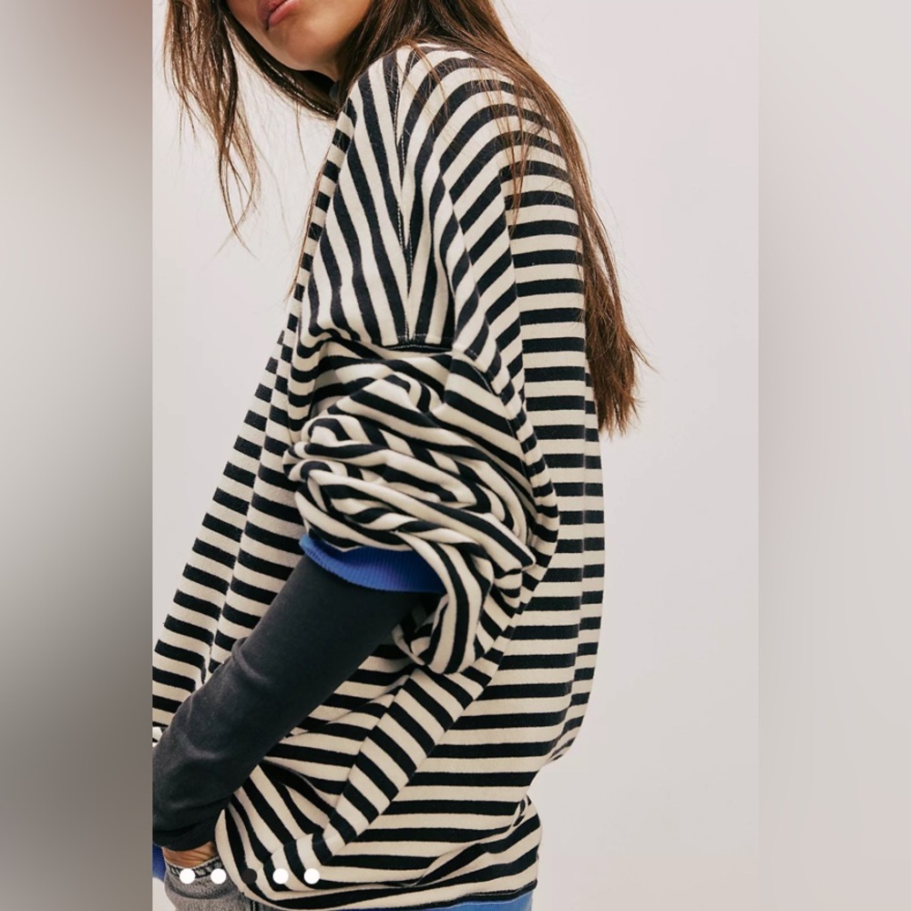 Free People Classic Striped Oversized
Crewneck - Picture 5 of 7